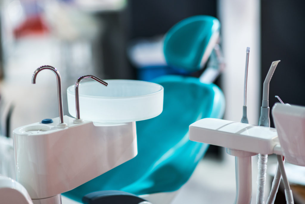 where is the best family dentist Pembroke Pines?