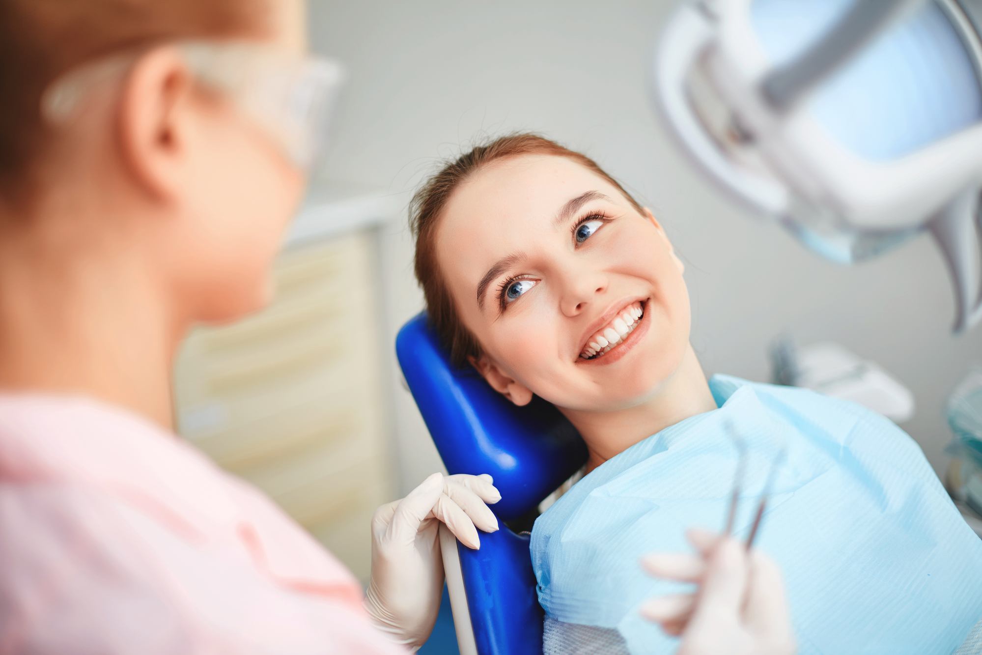 where is a family dentist pembroke pines?